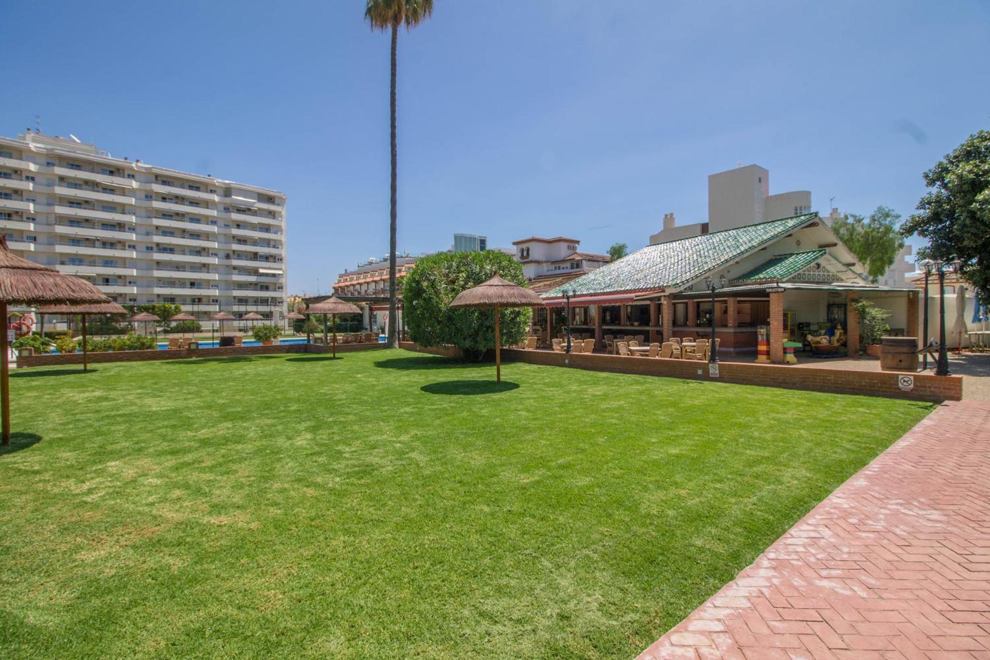 Carihuela Palace 418 By Ivi Real Estate Torremolinos Extérieur photo